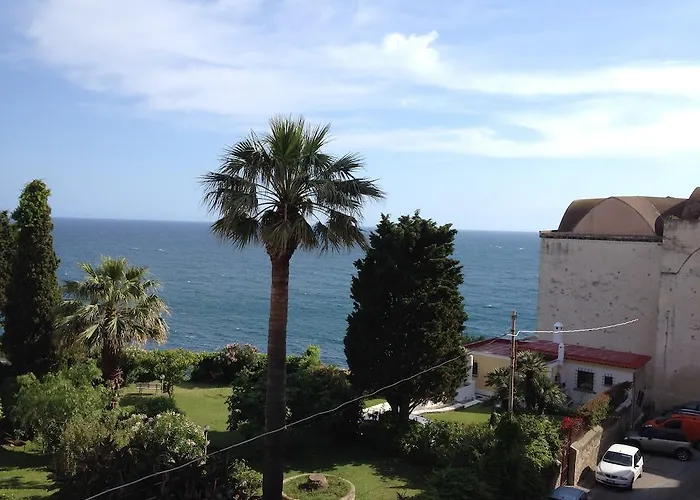 Guarinelli 88 Bed and Breakfast Gaeta